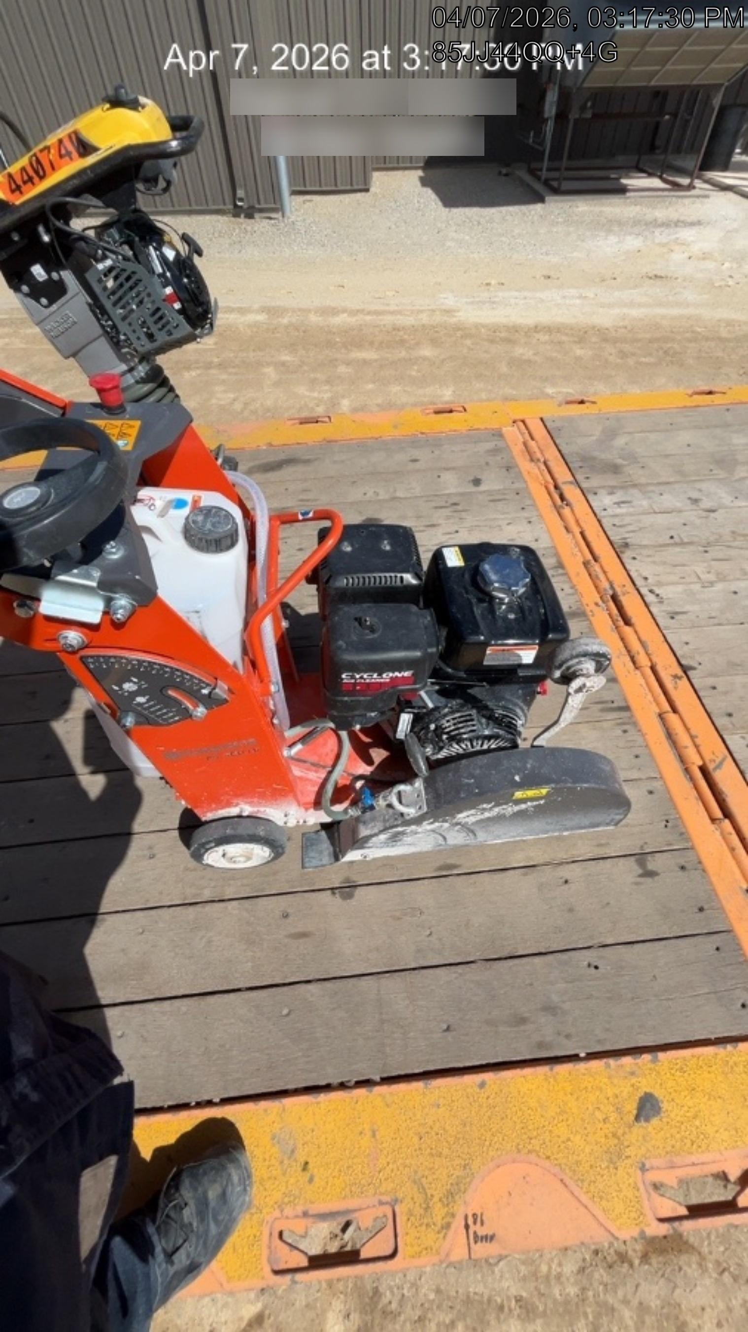 2025 HUSQVARNA FS 400 LV