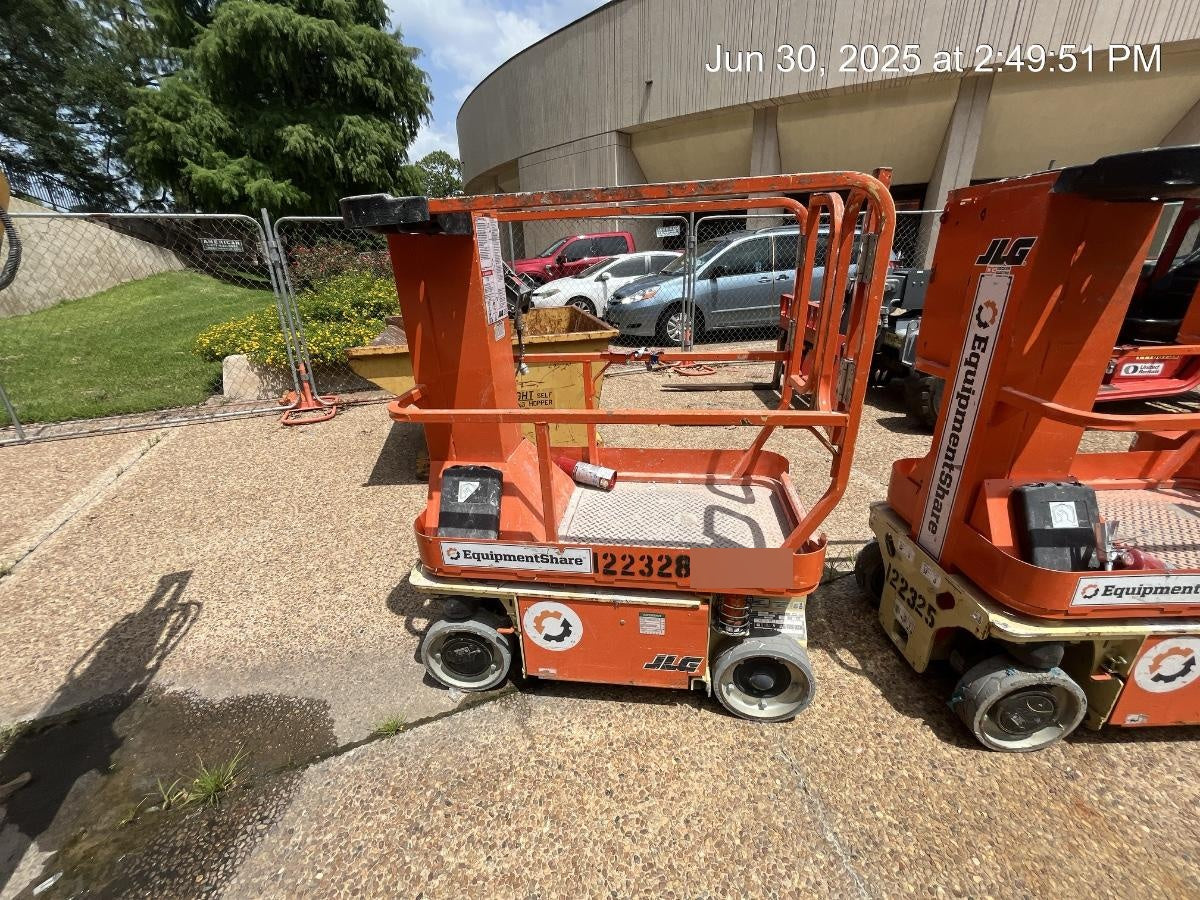 2021 JLG 1230ES