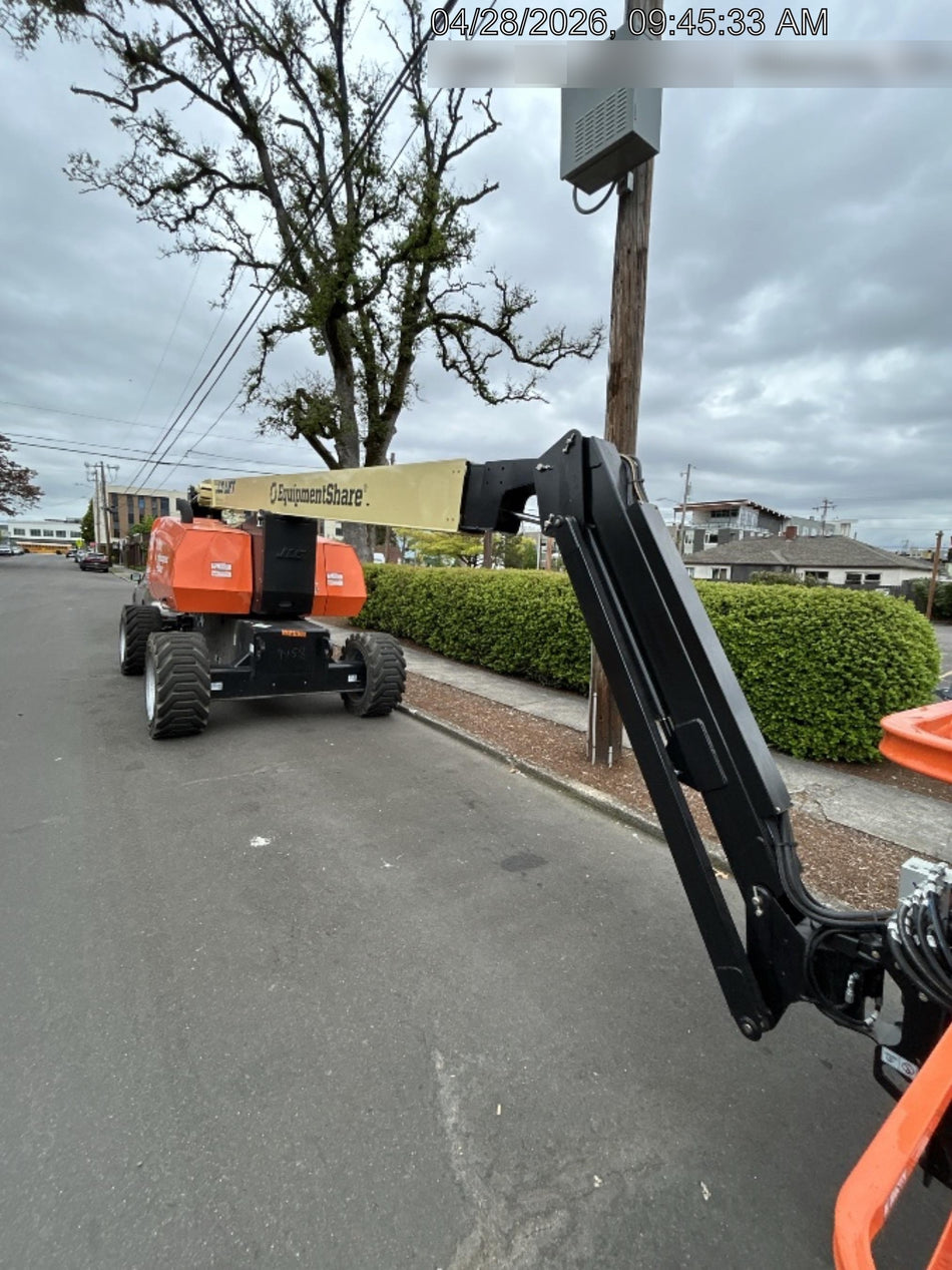 2025 JLG 800AJ