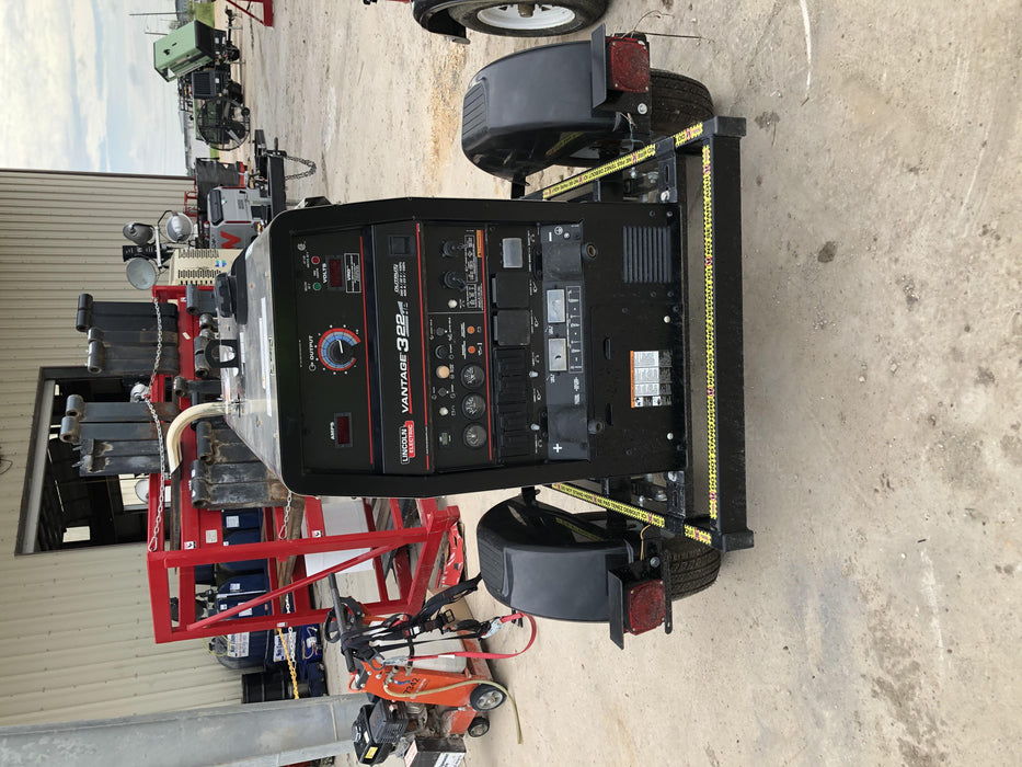 2019 Lincoln Electric Vantage 322 Ready-Pak 3, Two Wheel Trailer, Fender and Light Kit, Cable Rack