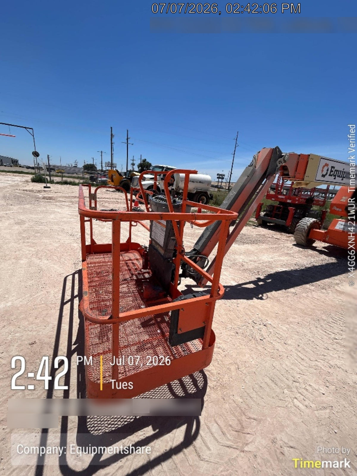 2021 JLG 660SJ