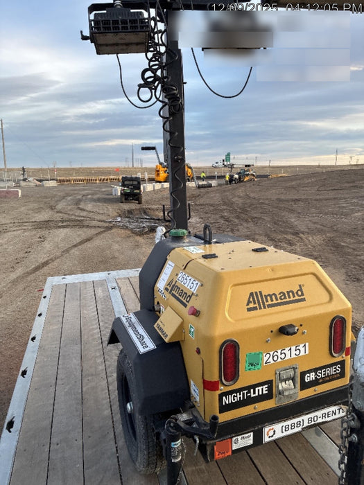 2022 Allmand NLV3GR (4) LED Light Fixture 350W, 23' Vertical Mast, 3kW Prime, Towable, ES Decals, T3