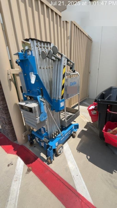 2021 GENIE AWP-30S DC