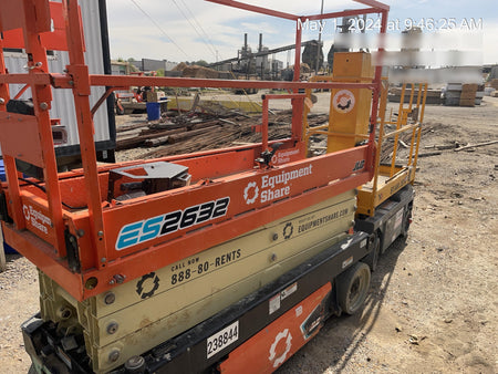 2022 JLG ES2632