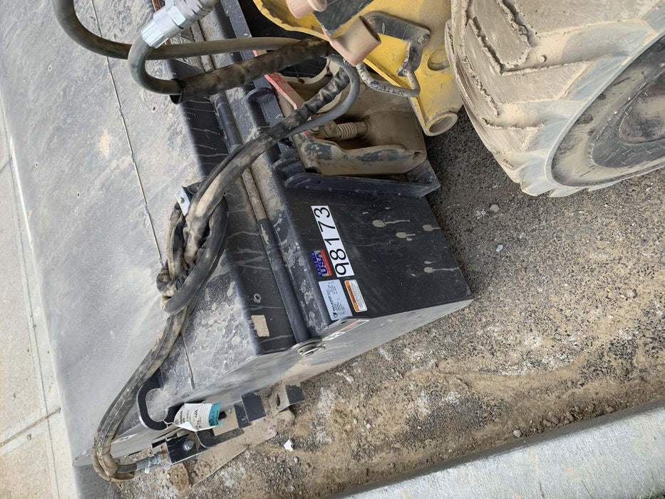 2020 PALADIN Sweepster SB72