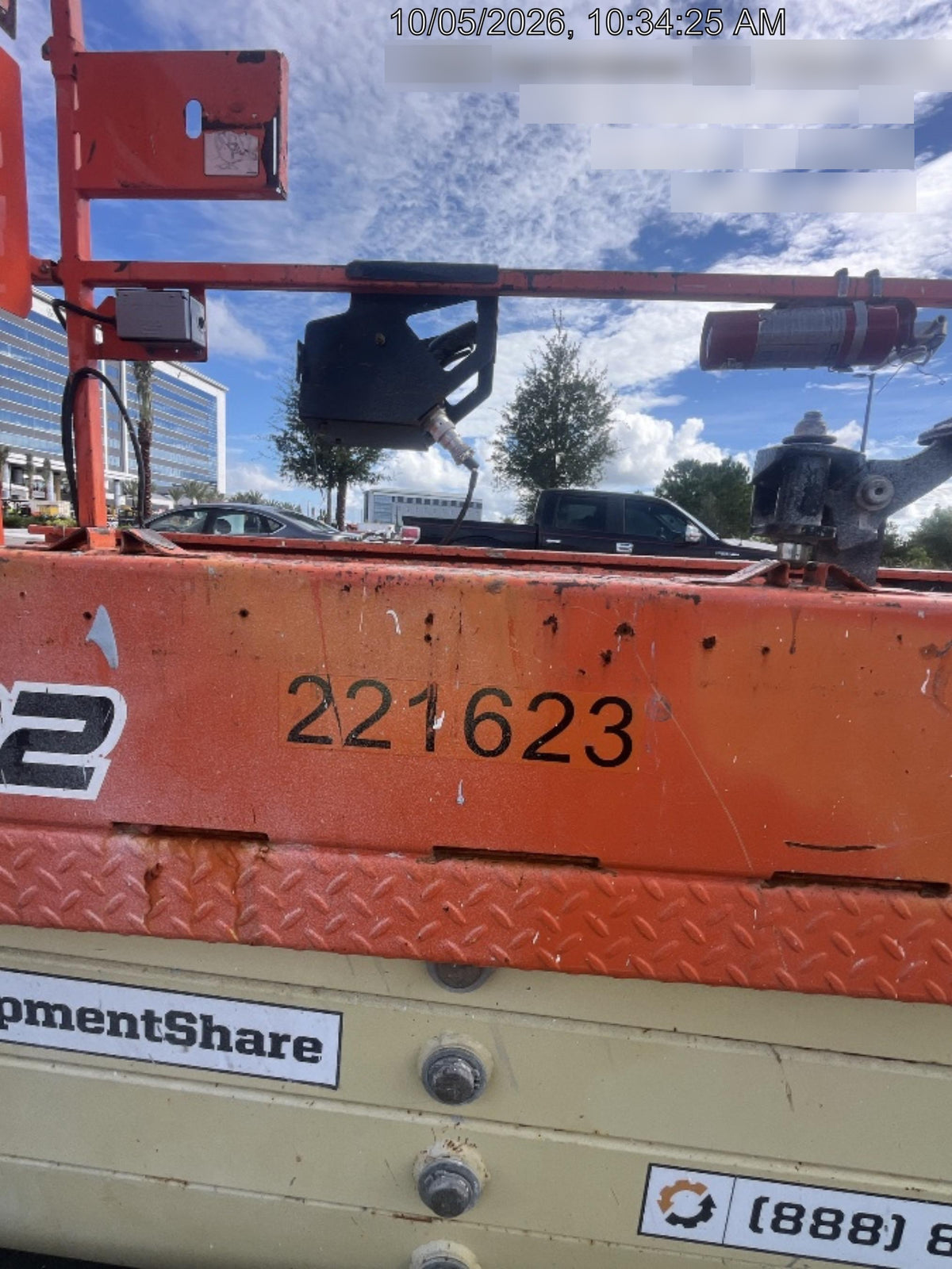 2022 JLG ES1932