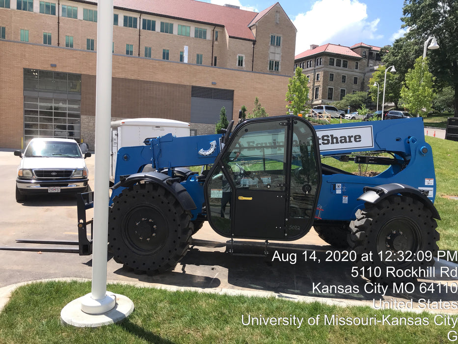 2020 Genie GTH-636 Cab/Heat/Air, Solid Tires, Work Lights, Beacon, Aux Hydraulics, Back up Alarm