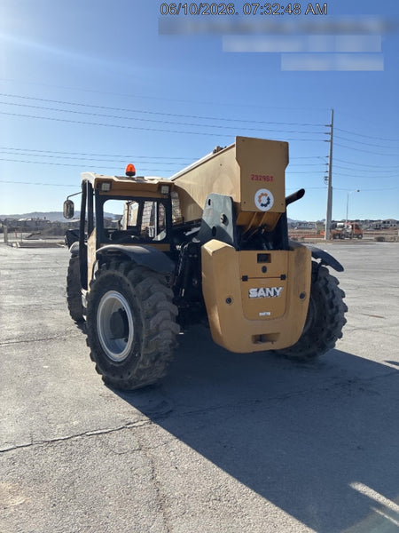 2022 SANY STH1056