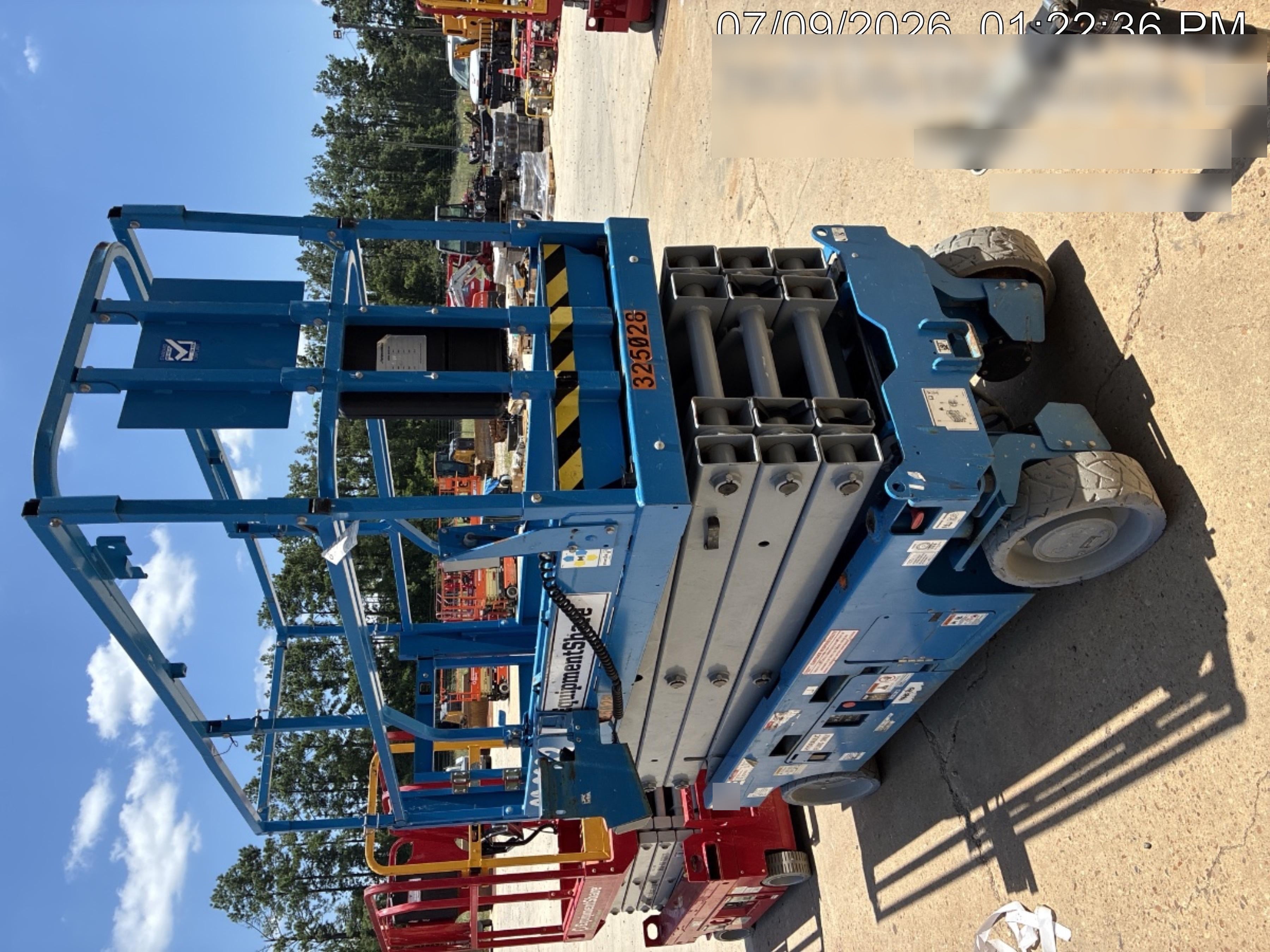 2023 GENIE GS-2632