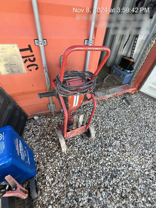 2021 HILTI TE 3000-AVR
