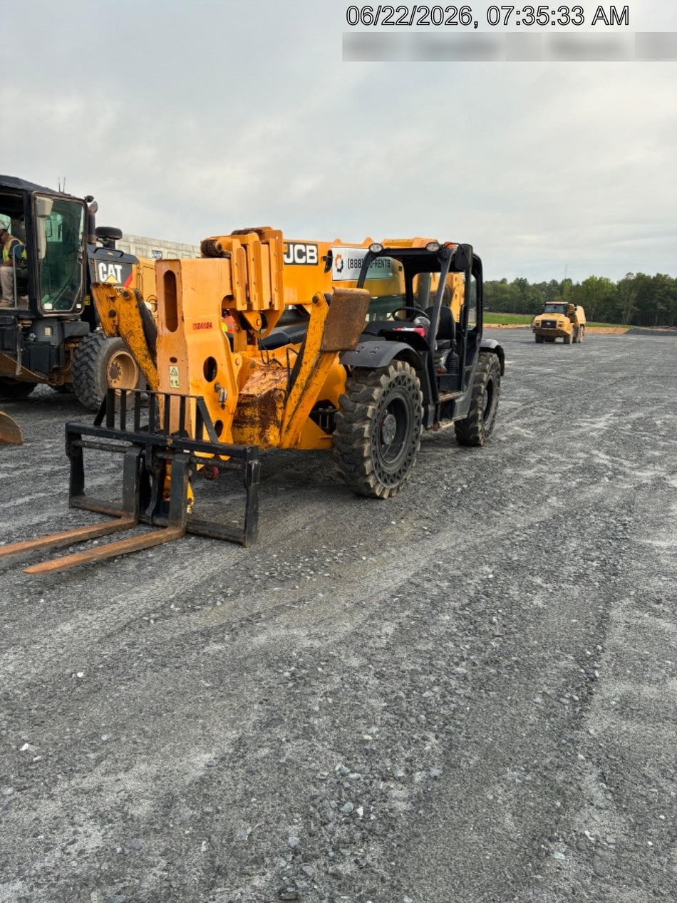 2020 JCB 512-56 Canopy, 74Hp, Solid Tires, Work Lights, Beacon, Aux Hydraulics, Back up Alarm, Lifting Eye, ES Decals