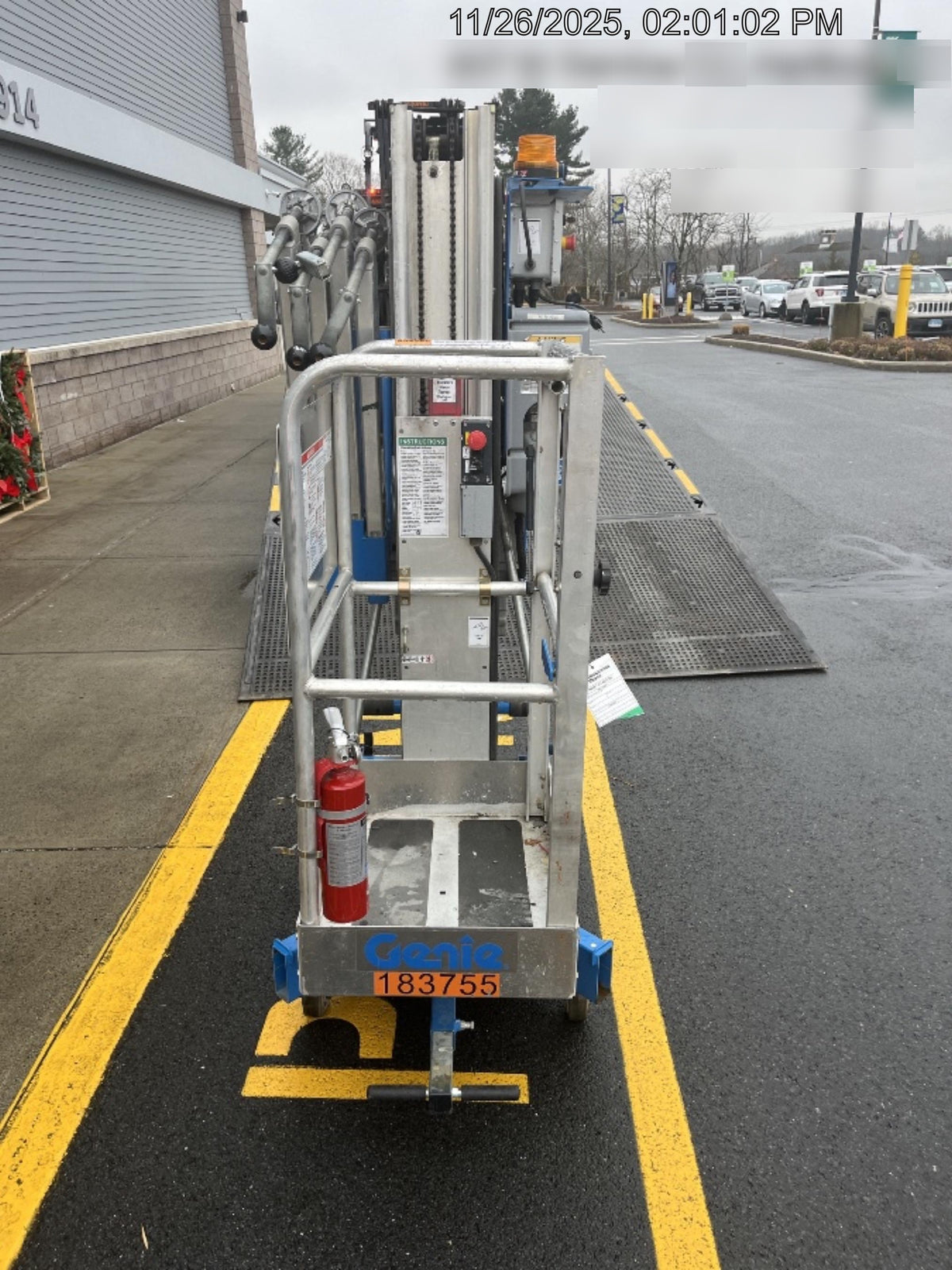 2021 GENIE AWP-30S DC