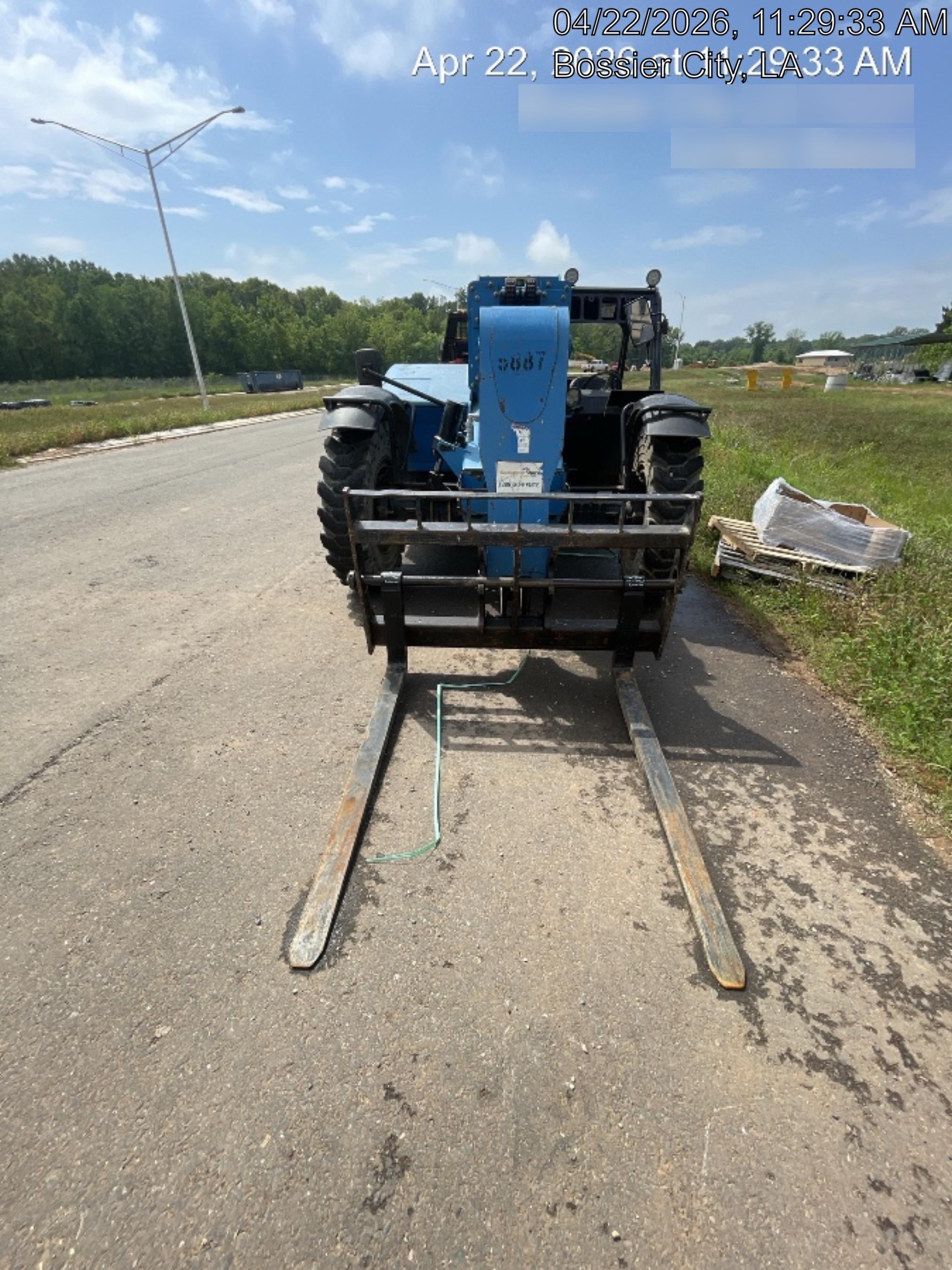 2017 Genie GTH-844 Genie GTH-844, Solid Tires, 60" carriage/forks, Open ROPS, Work Lights