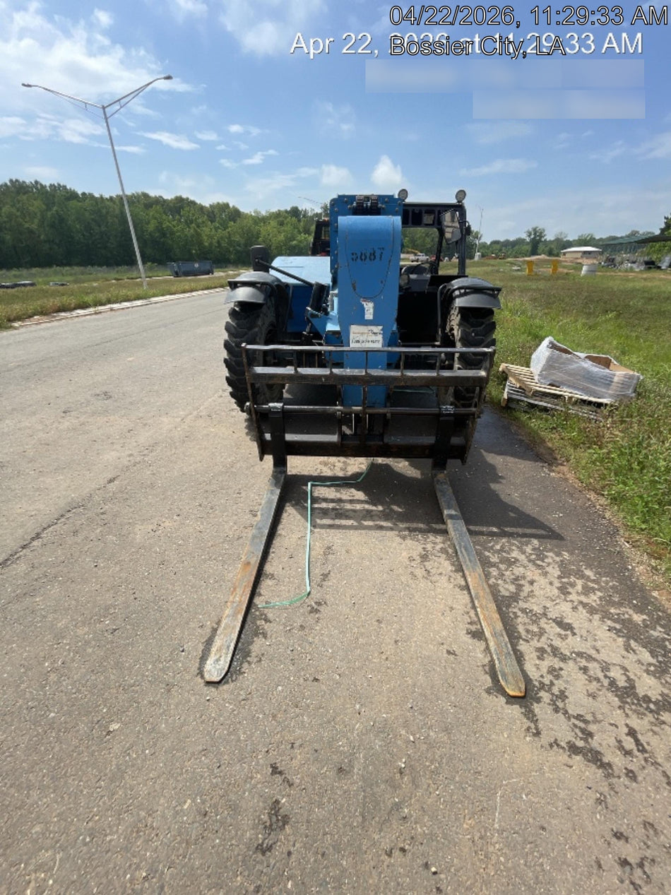 2017 Genie GTH-844 Genie GTH-844, Solid Tires, 60" carriage/forks, Open ROPS, Work Lights