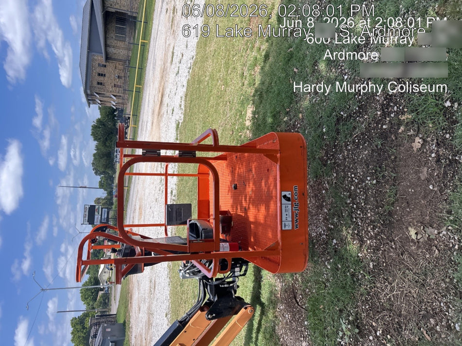 2023 JLG 600AJ