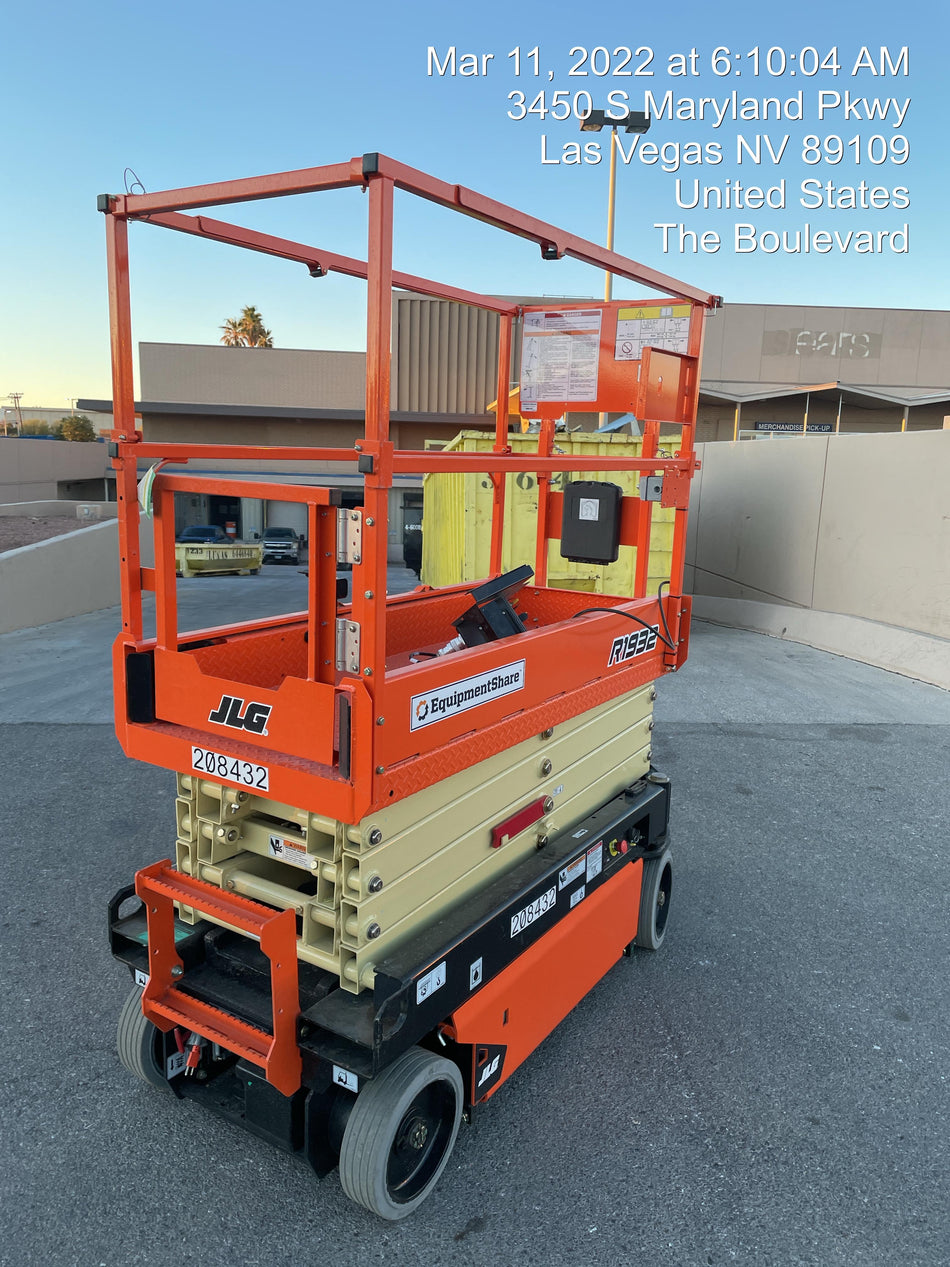 2022 JLG R1932