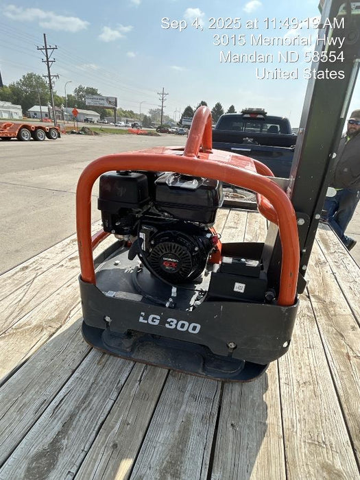 2025 HUSQVARNA LG300