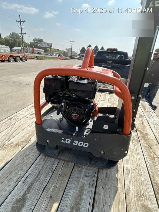 2025 HUSQVARNA LG300