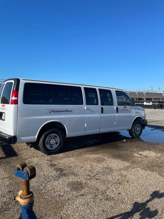 2023 CHEVROLET Express Van - Rental