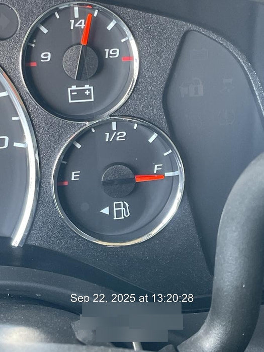 2025 CHEVROLET Express Van - Rental