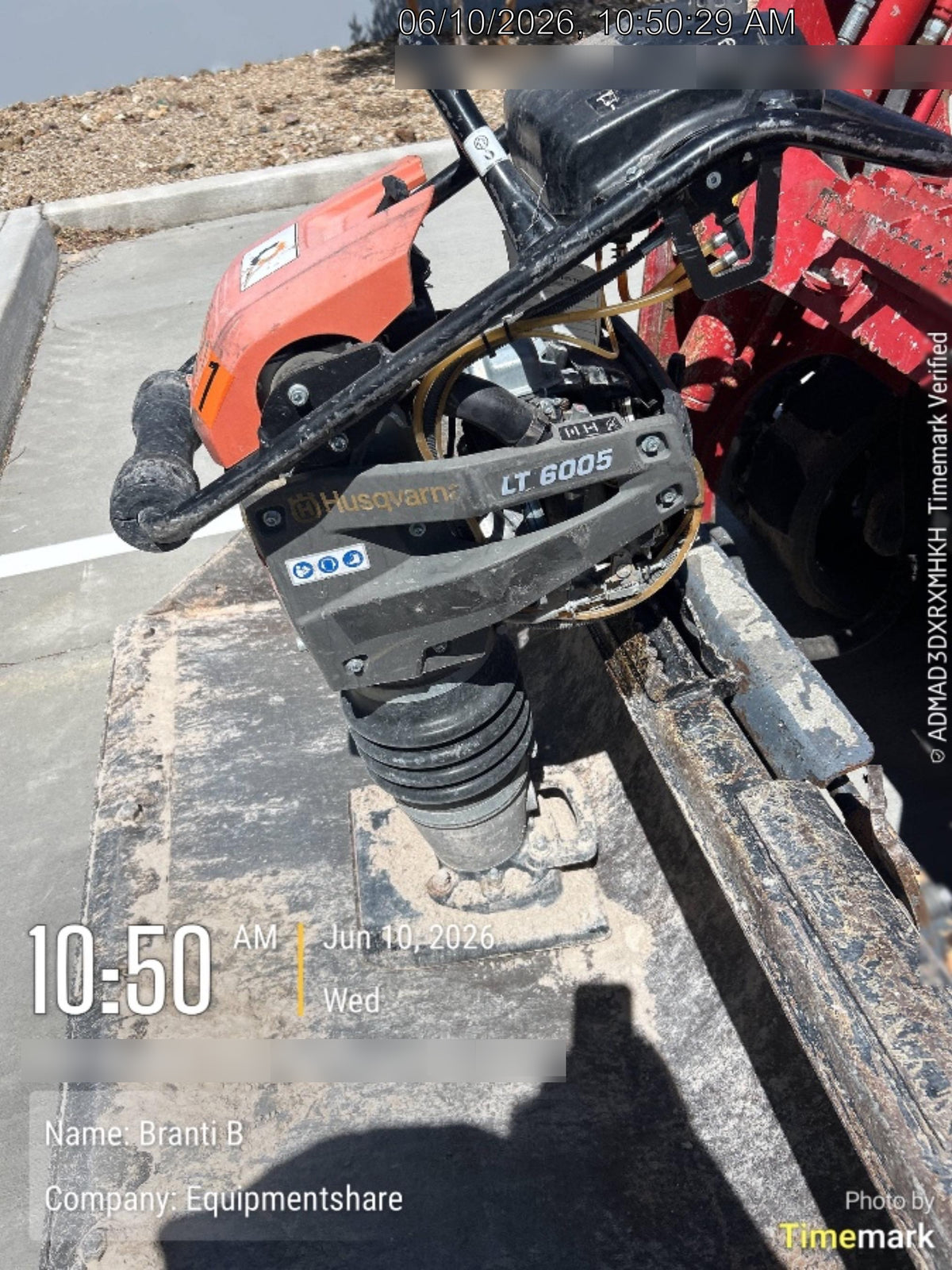 2024 HUSQVARNA LT6005