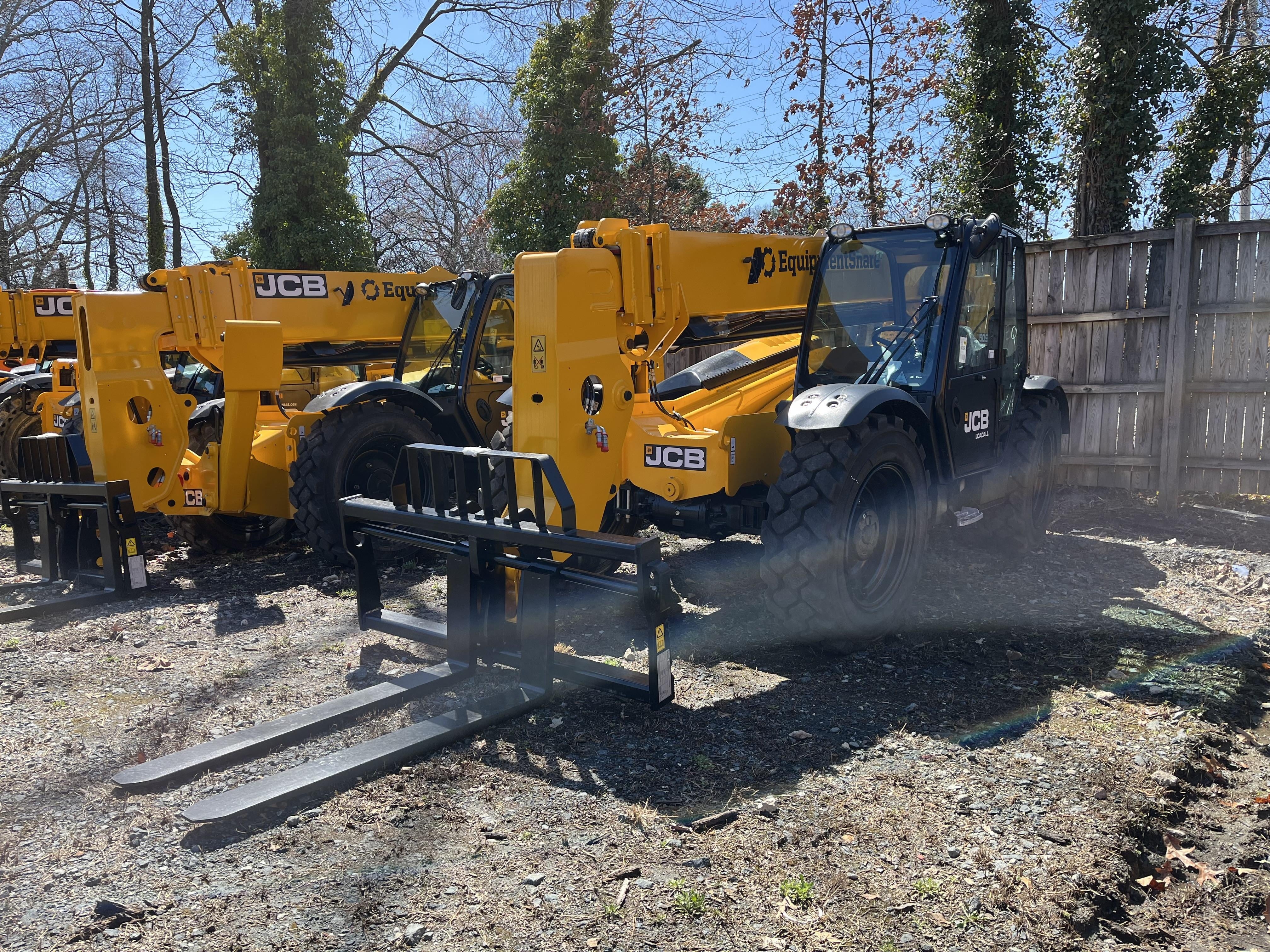 2025 JCB 509-42