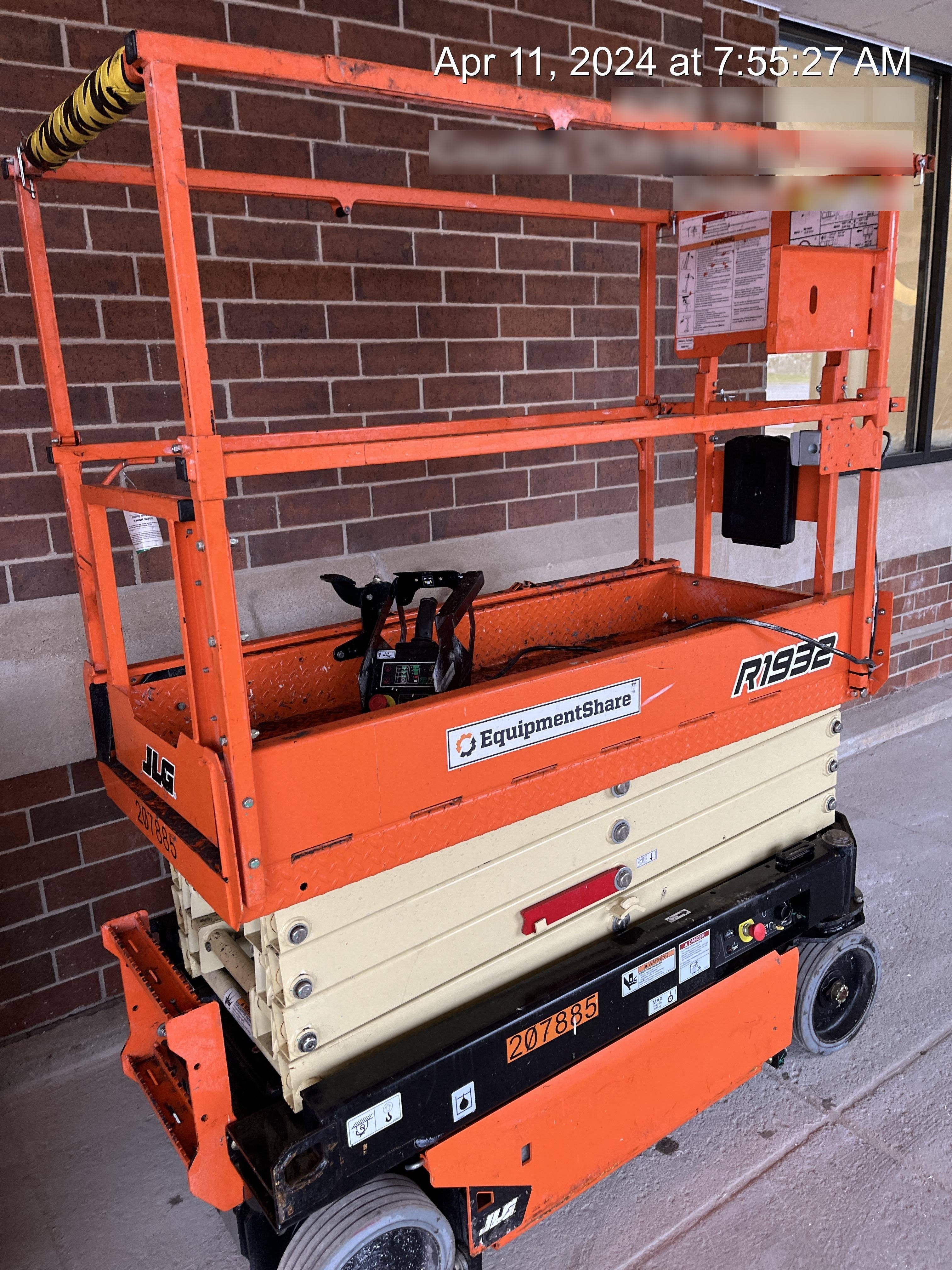 2022 JLG R1932