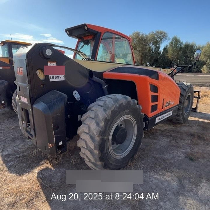 2021 JLG 1732