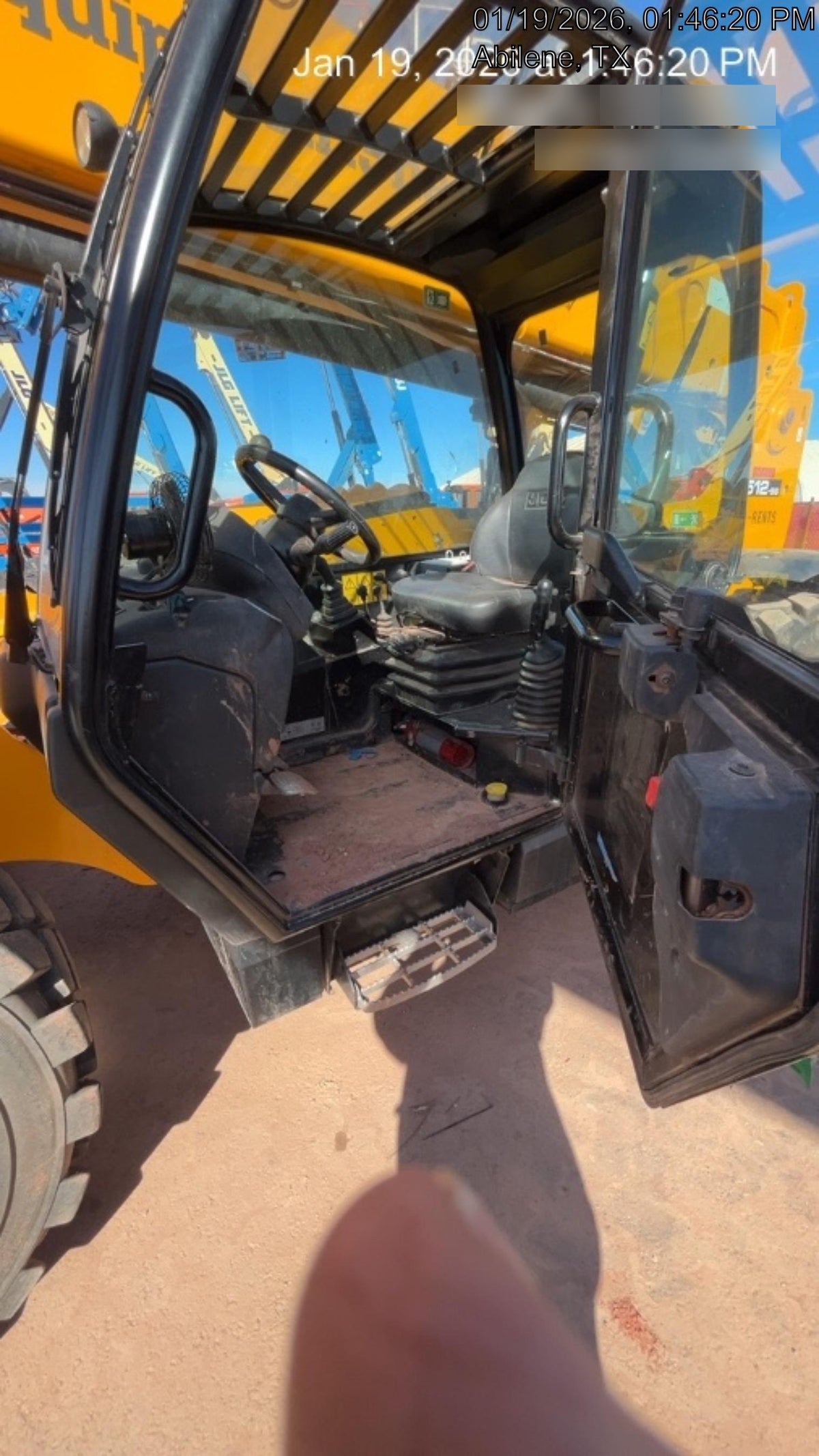 2025 JCB 512-56