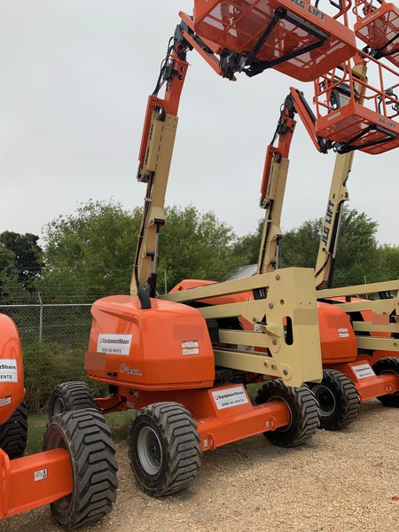 2019 JLG 450AJ
