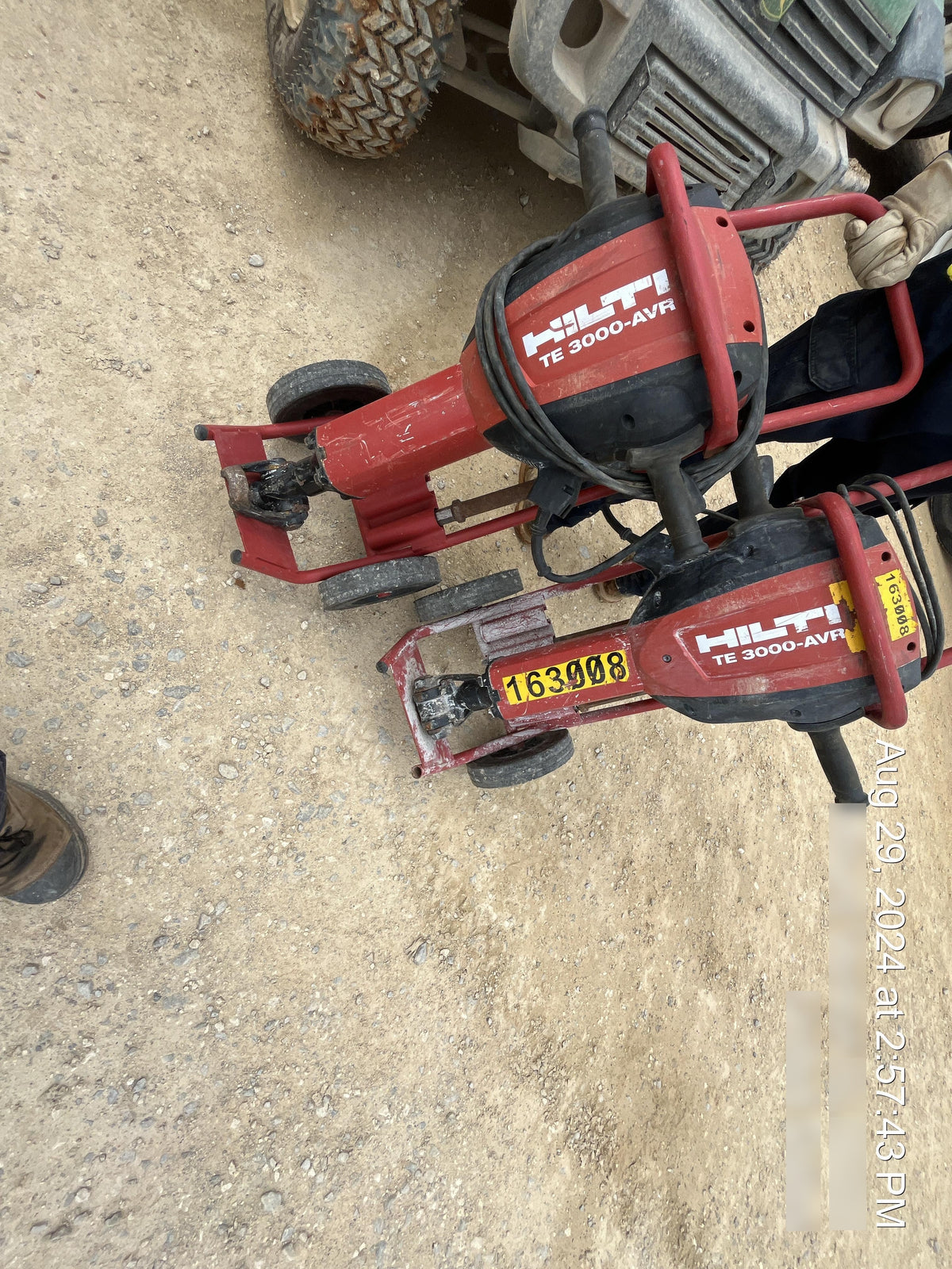 2021 HILTI TE 3000-AVR