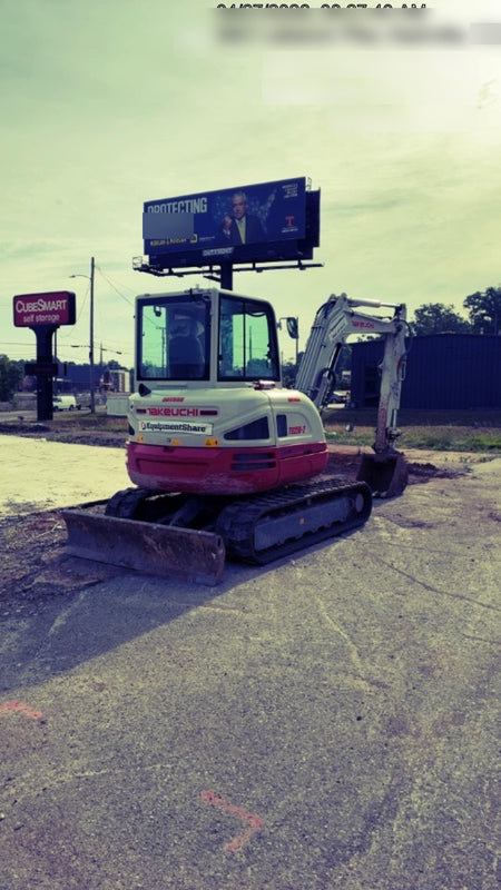 2023 TAKEUCHI TB250-2CR