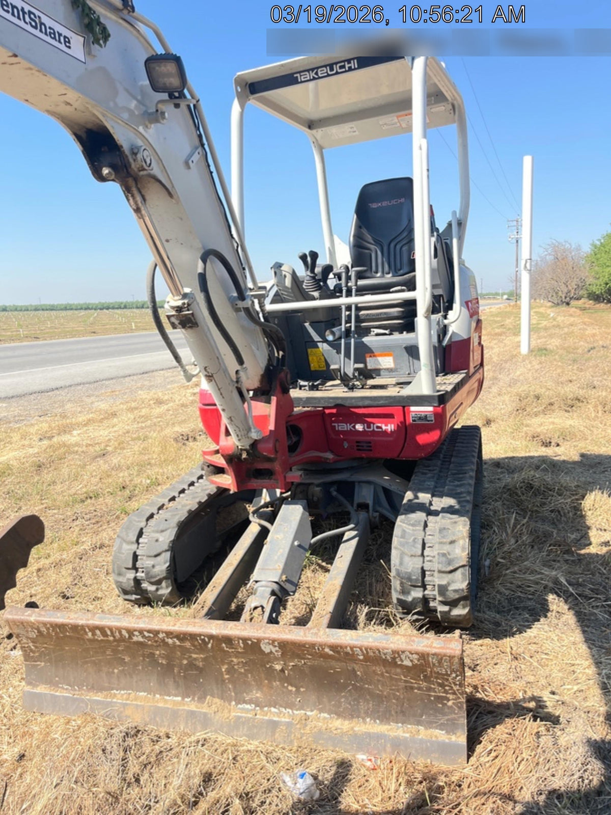 2022 TAKEUCHI TB235-2R