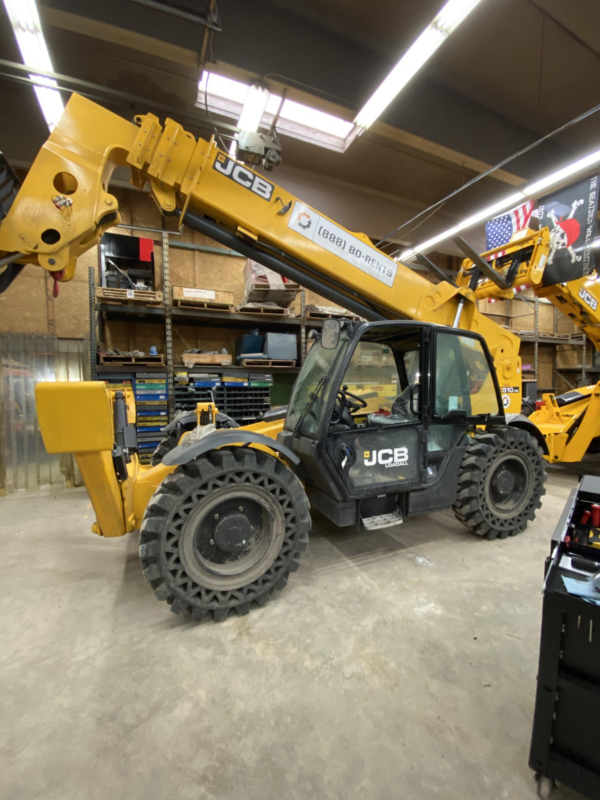 2020 JCB 510-56 Cab/Heat/Air, 74 HP, Solid Tires, STD Worklight, Beacon, Aux Hydraulics, Lifting Eye, Back up Alarm w/66" Carriage/60" Forks