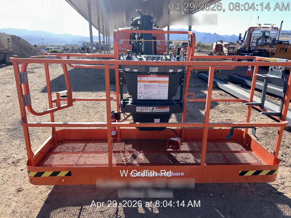 2025 JLG 660SJ