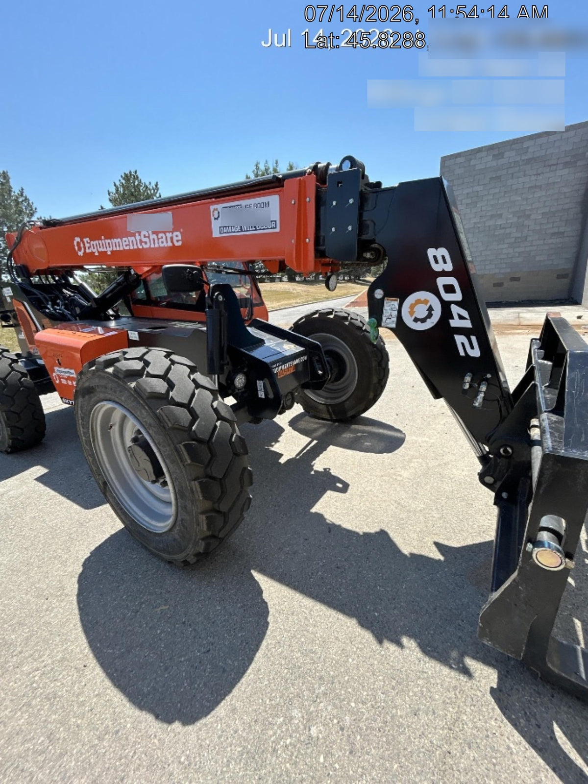 2024 SKYTRAK 8042