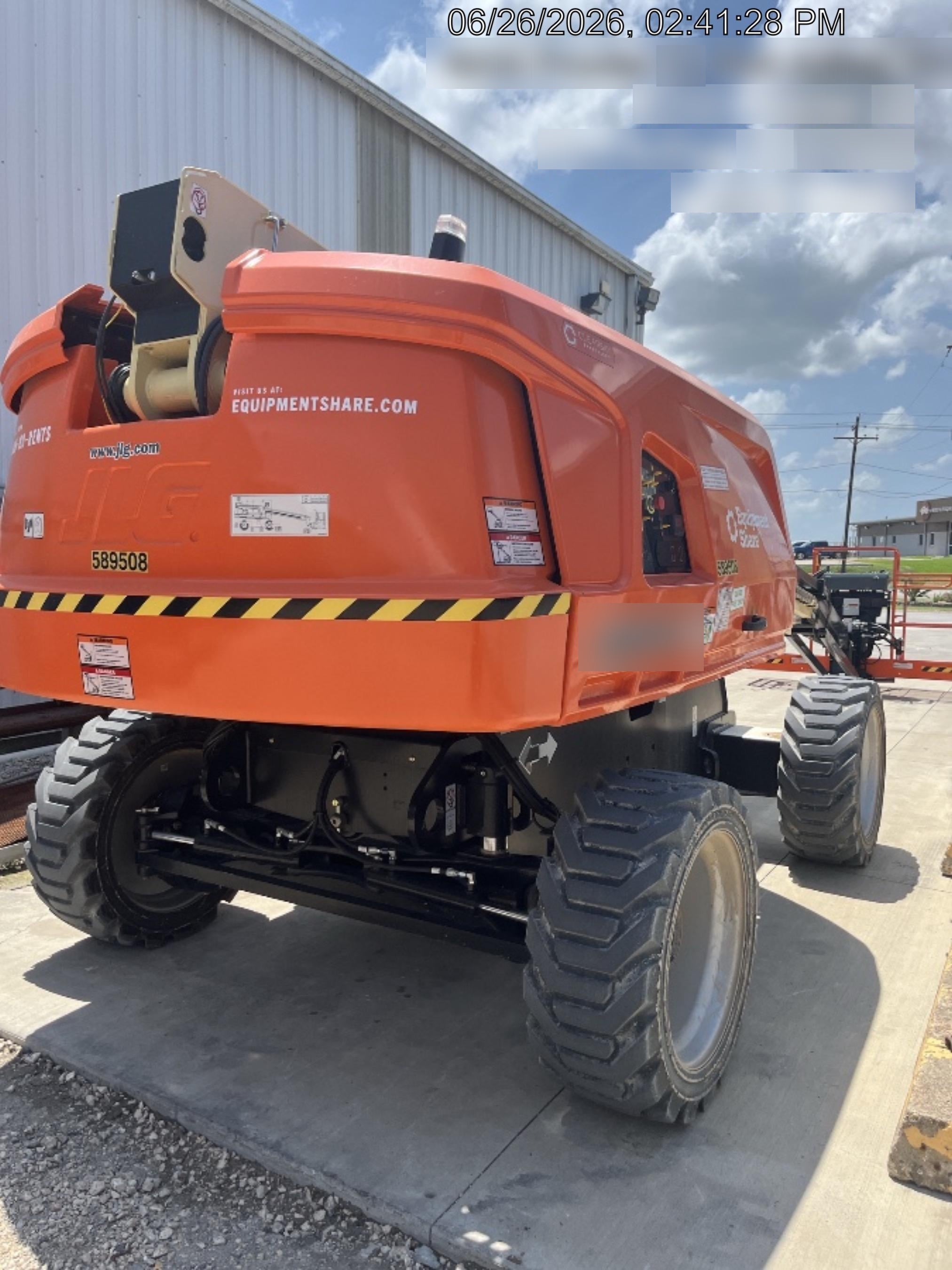 2025 JLG 660SJ