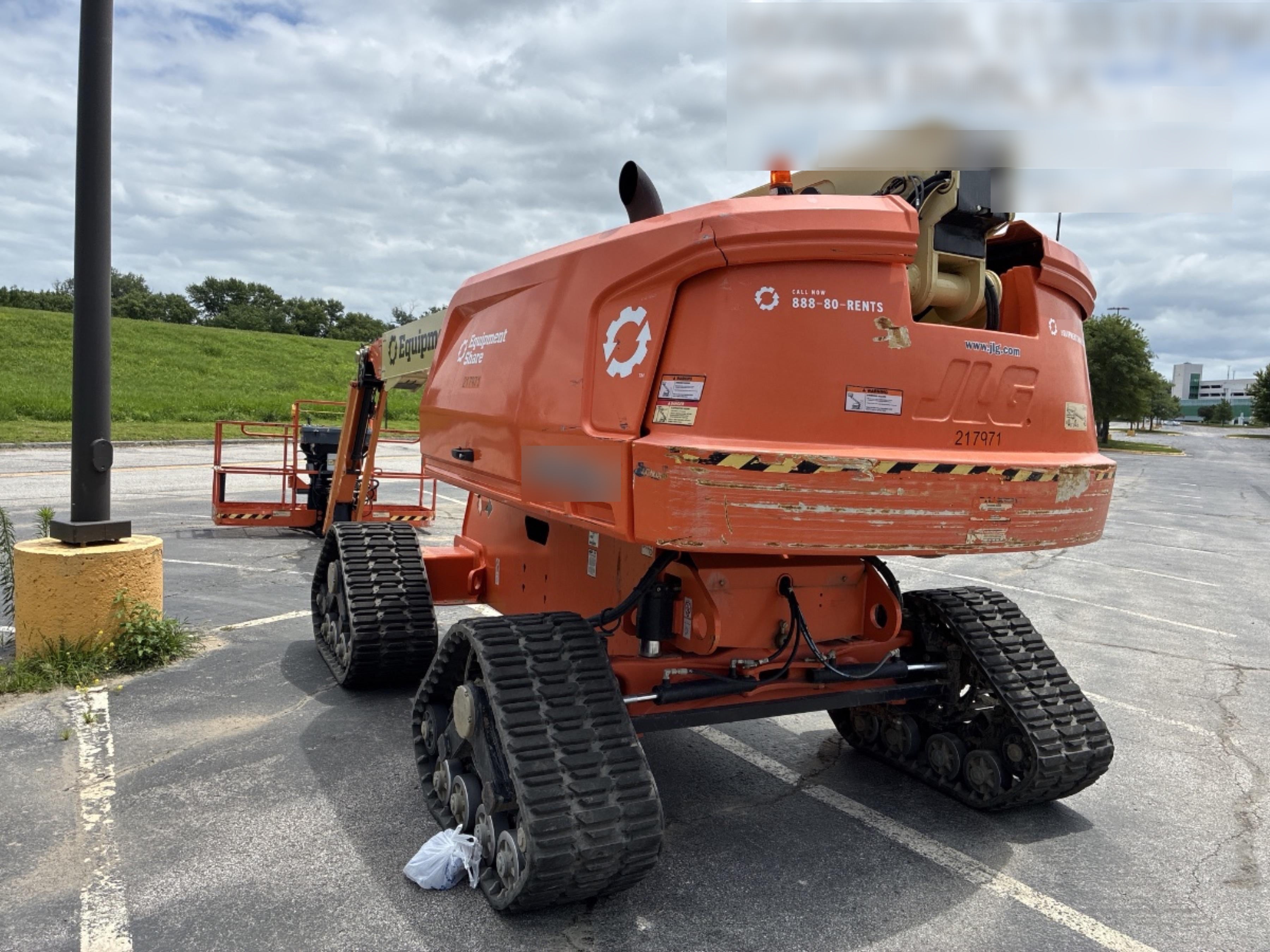 2022 JLG 660SJ Quad Track