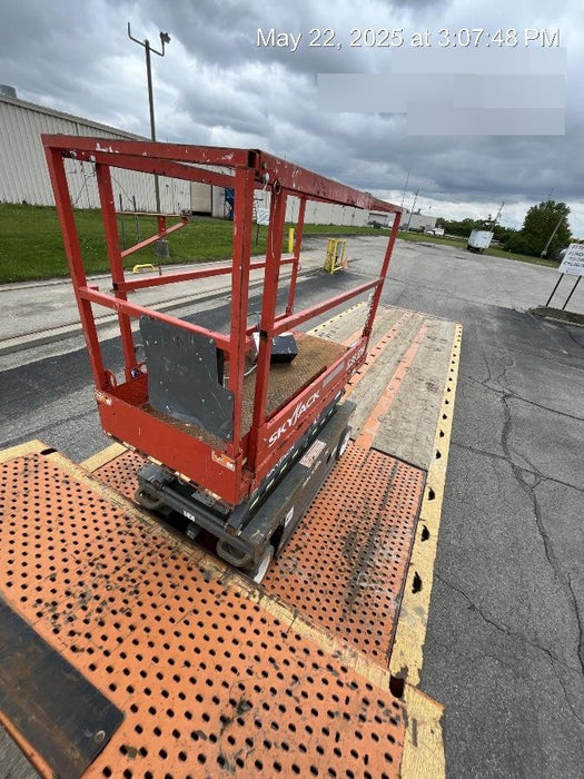 2017 Skyjack SJIII-3219 Standard Rental Specs