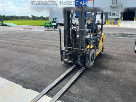 2022 KOMATSU FG25T-16