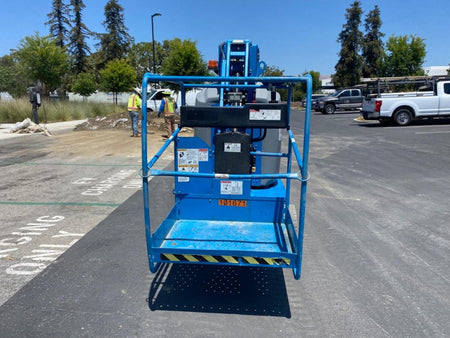 2020 GENIE GR-26J