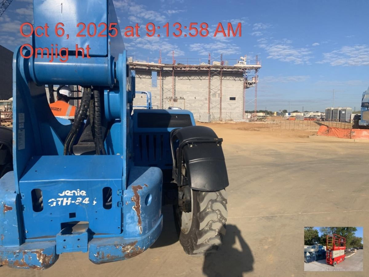 2016 GENIE GTH-844