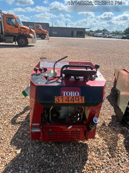 2023 TORO TRX-16