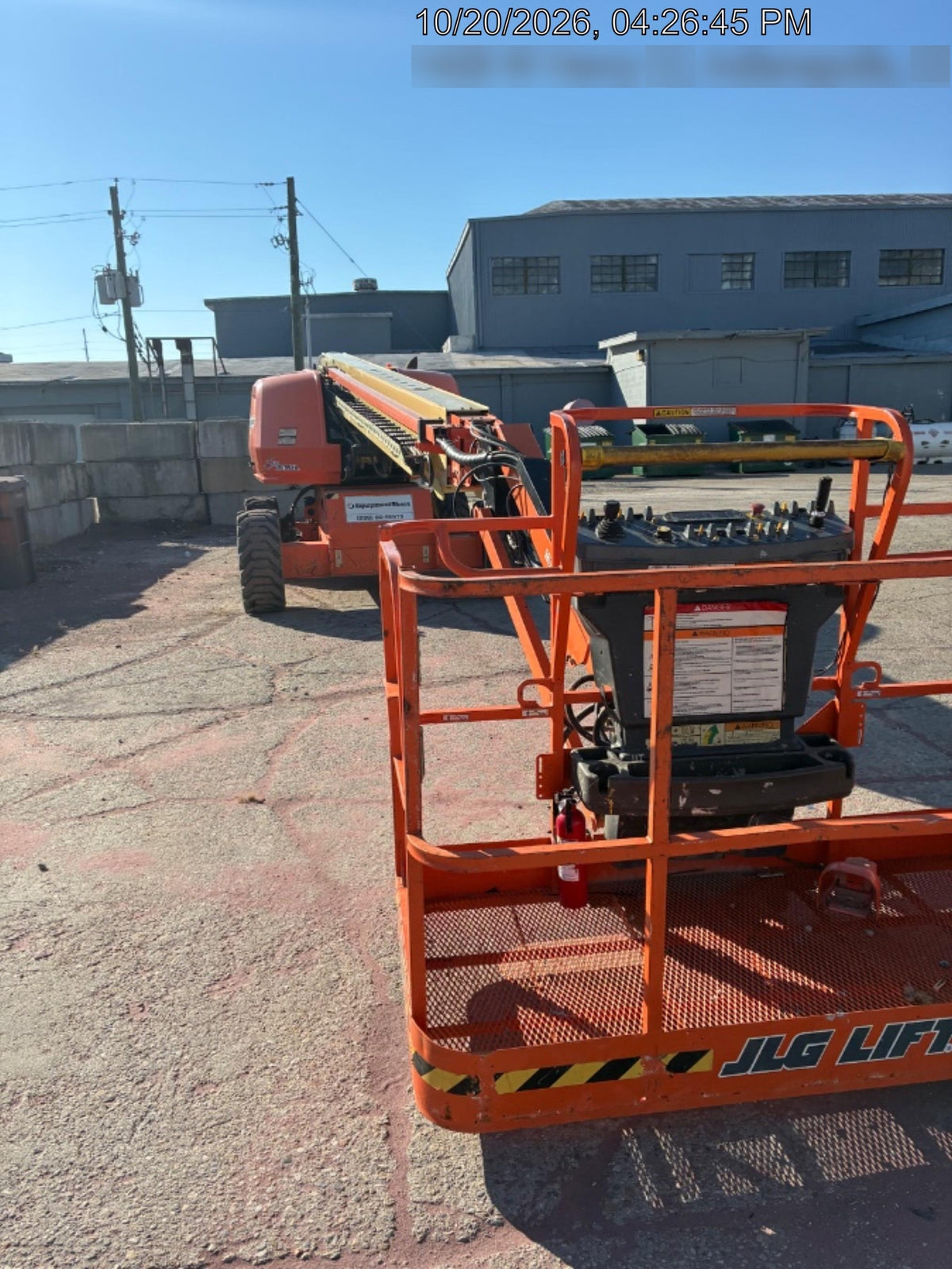 2020 JLG 660SJ