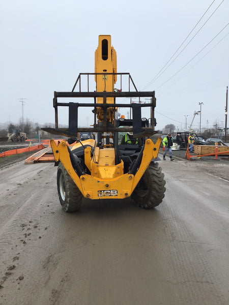 2019 JCB 510-56 74 HP w/Open ROPS, Beacon, Aux Hydraulics, Worklights, Solid Tires 60" Carriage/Forks
