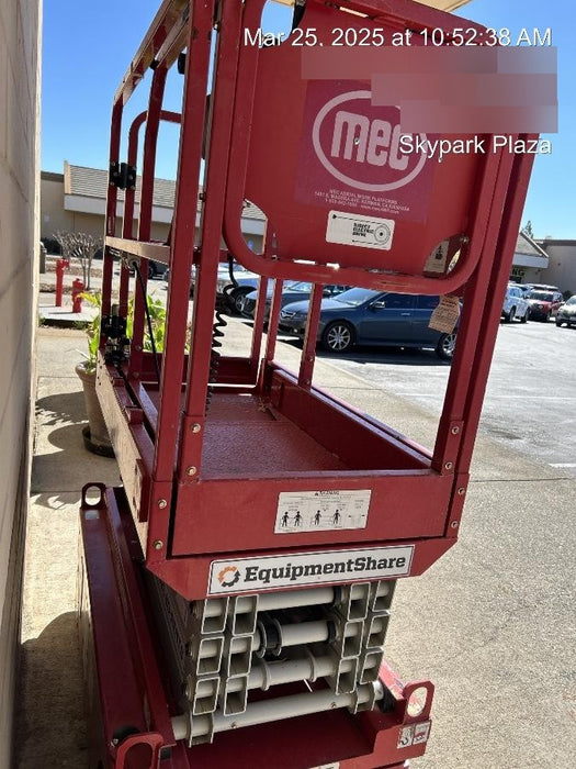 2020 MEC 1330SE Solid NM Tires, Steel Swing out Doors, LCS, Beacon, 900W Inverter