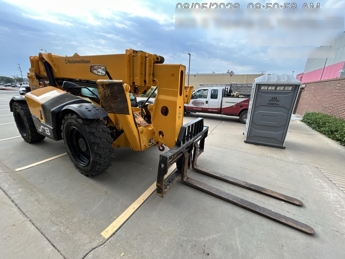 2023 JCB 512-56