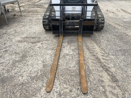 2022 ARROW MATERIAL HANDLING 60" Pallet Forks - Arrow