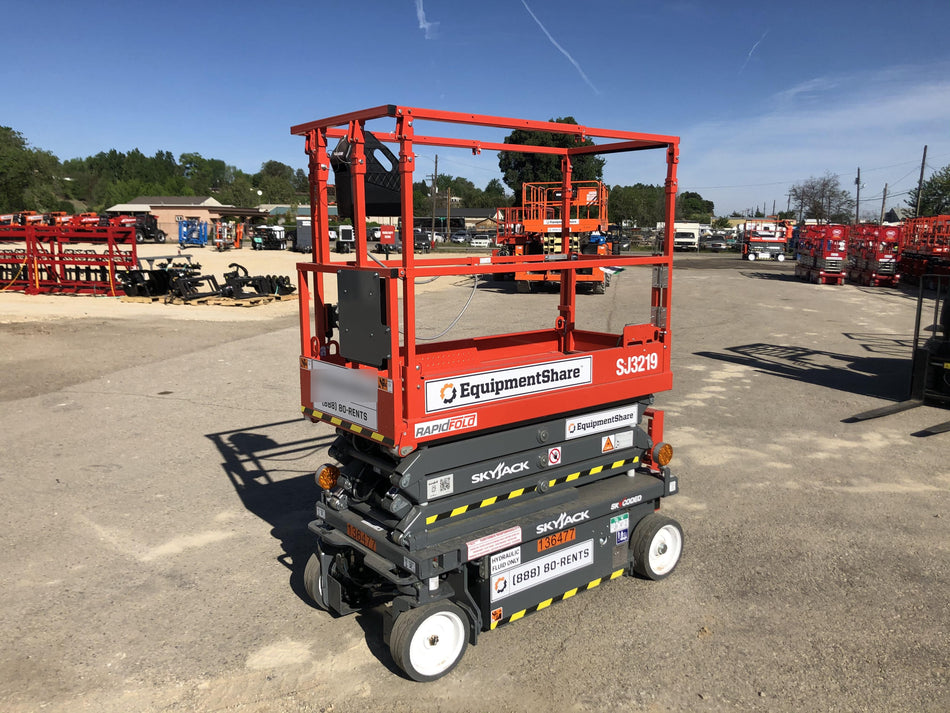 2021 SKYJACK SJ3219