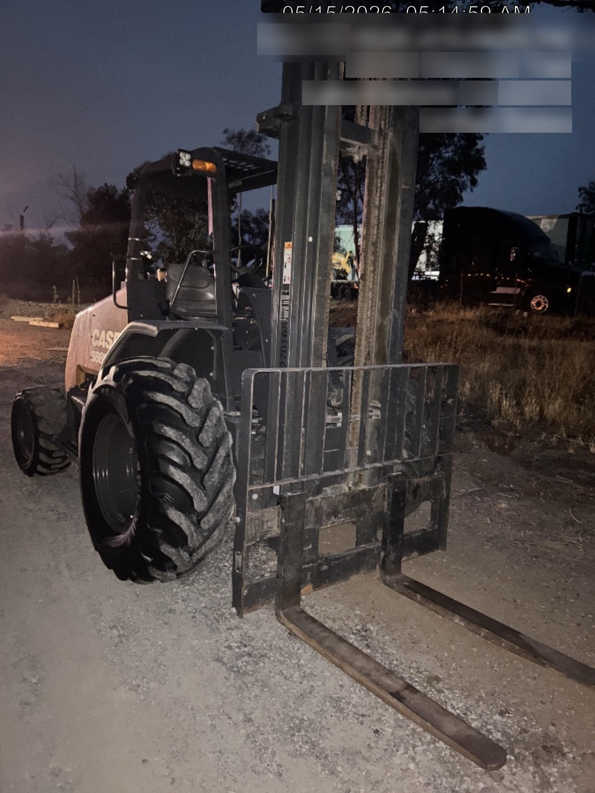 2023 CASE 588H